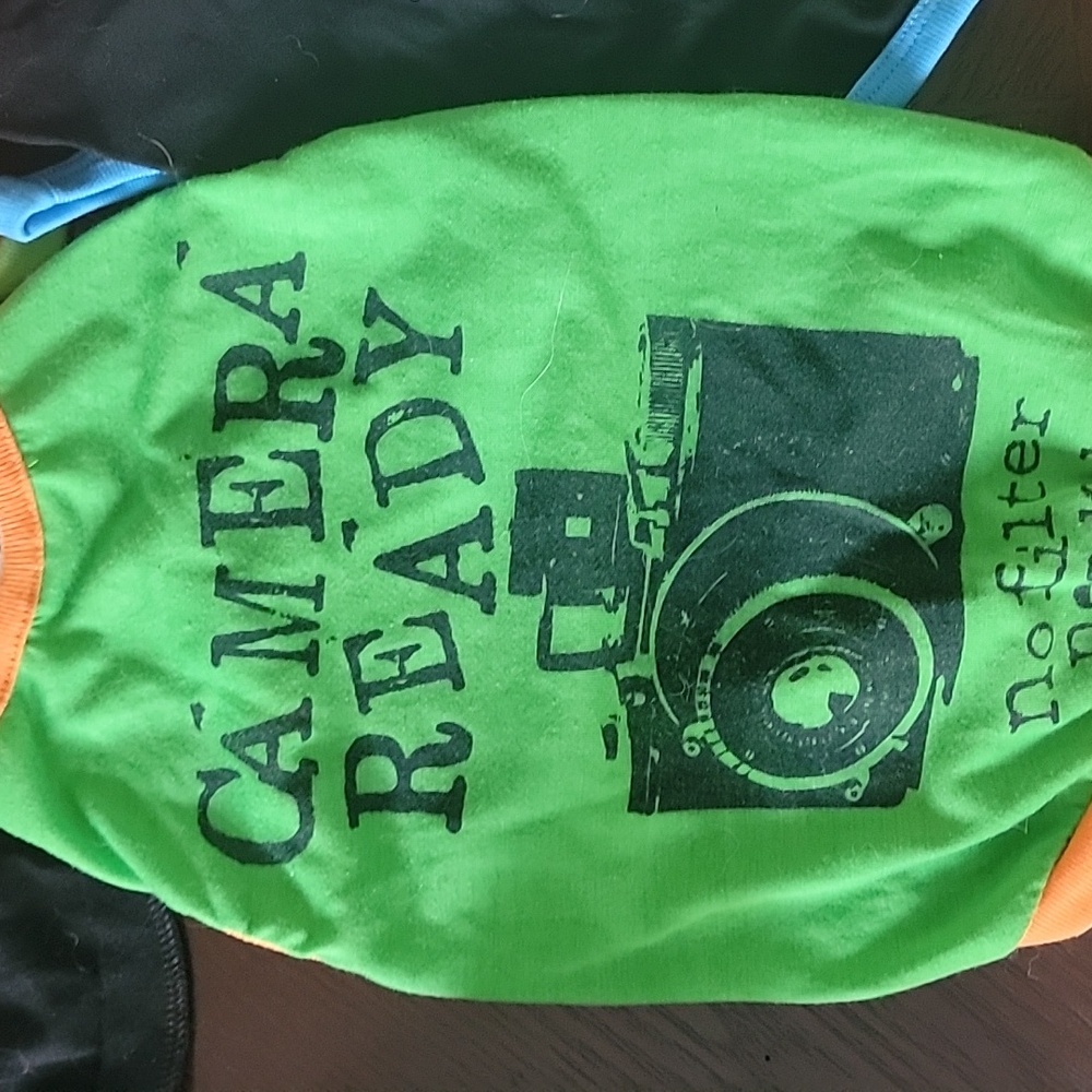 Dog Tees And Tanks 7 Total - Picture 6 of 9
